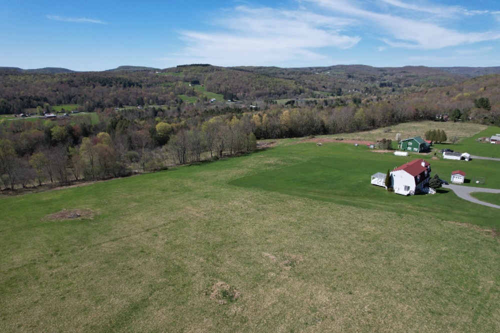 Hubert Road, Jeffersonville, New York, 12748